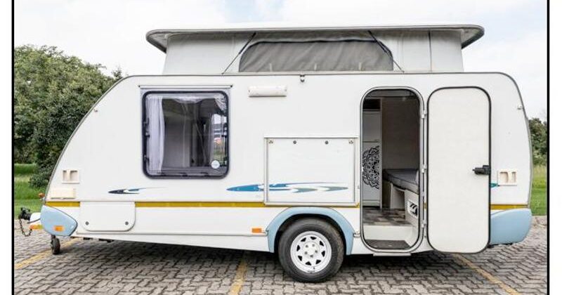 Pre-owned 2006 Sprite Swing Caravan (On road) for sale